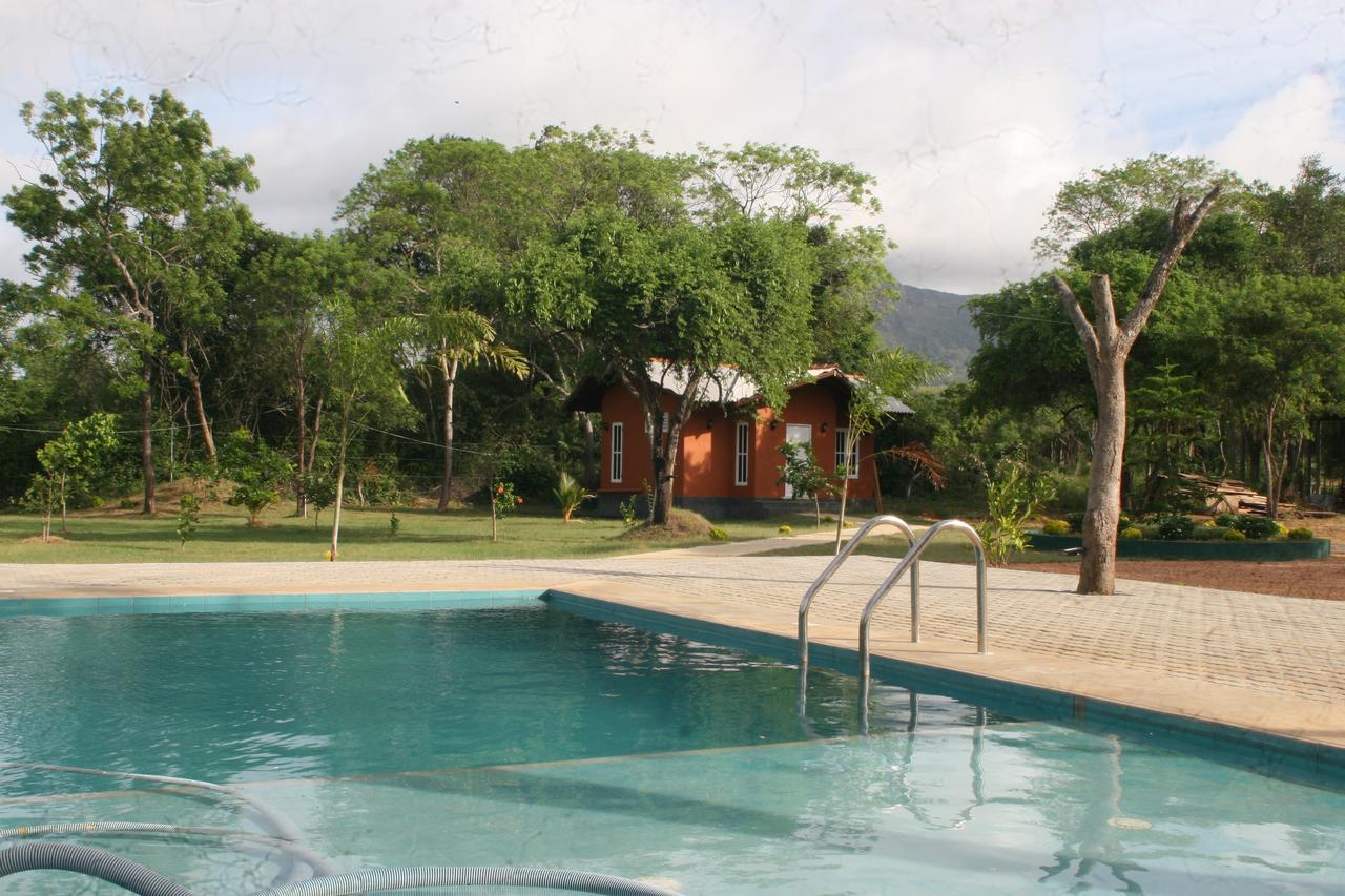 Ritigala Lodge Habarana Buitenkant foto